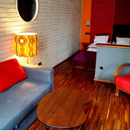 Apartament Red